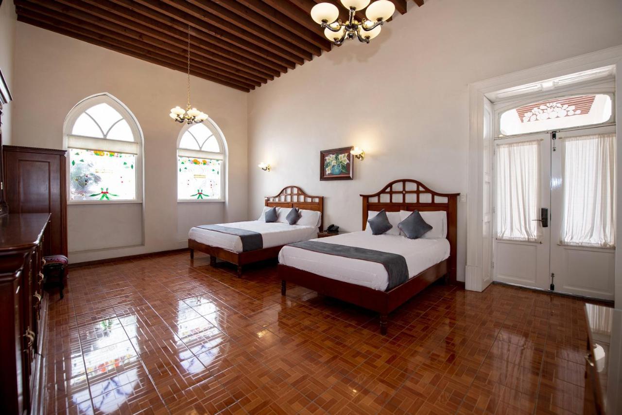 Hotel Senorial